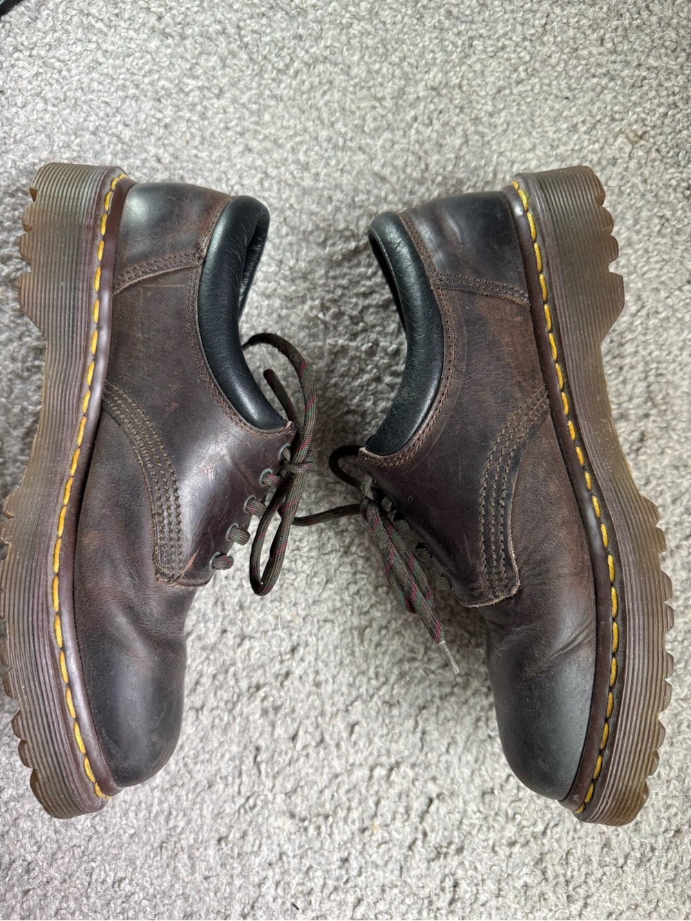 8053 CRAZY HORSE LEATHER CASUAL SHOES